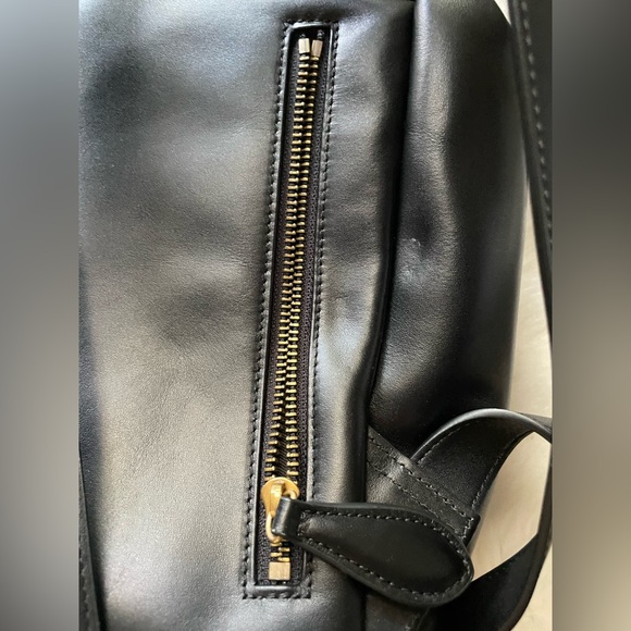 New! Pinko Elegant Black Leather Backpack